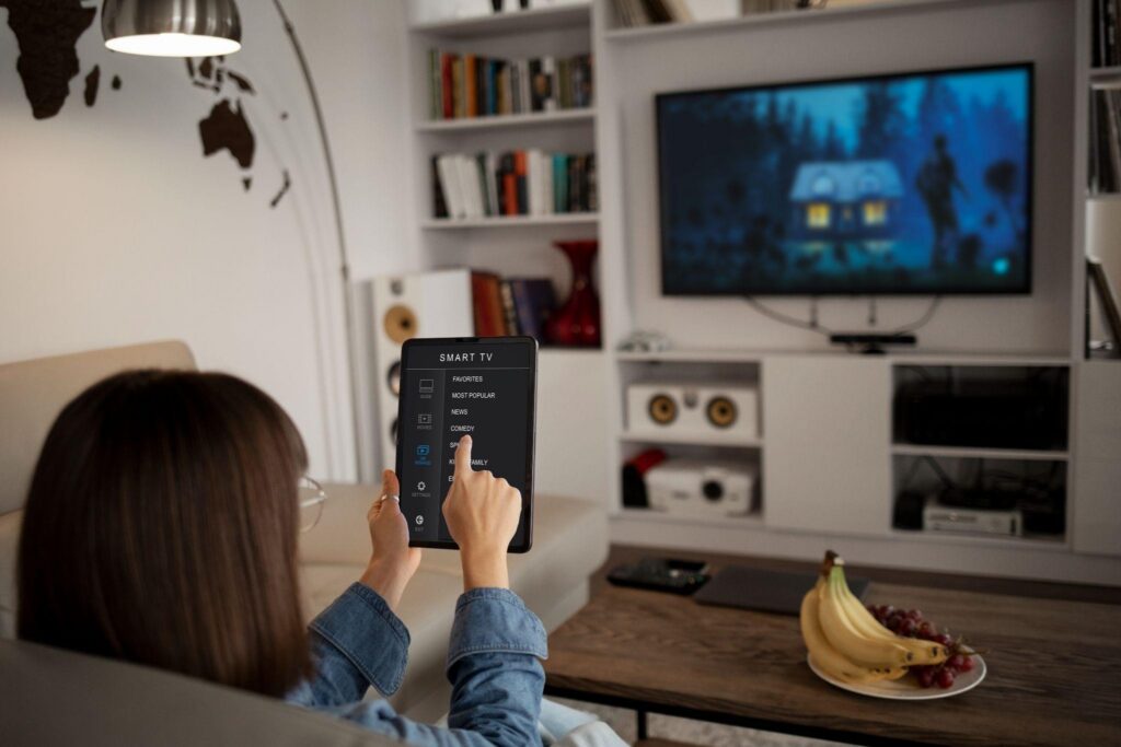 4K IPTV streaming with high-quality picture on a smart TV